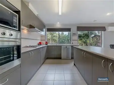 Fifth view of Homely house listing, 9 Andrew Court, Drouin VIC 3818