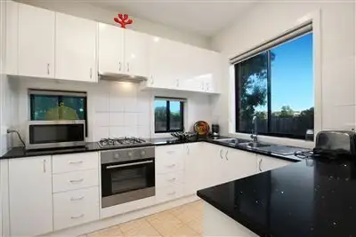 Fourth view of Homely townhouse listing, 2/54 McIntyre Street, Burwood VIC 3125