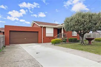 Main view of Homely house listing, 15 Gunsynd Close, Thomastown VIC 3074