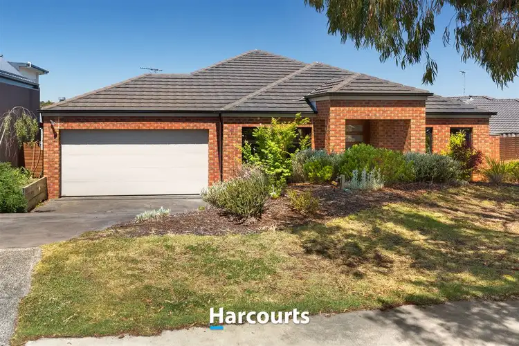 39 Sheldon Drive, Berwick VIC 3806