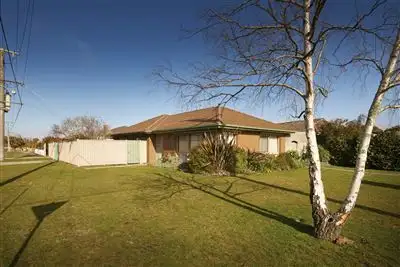 1121 Norman Street, Wendouree VIC 3355