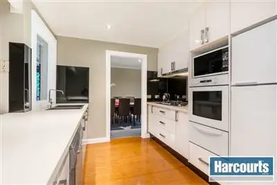 Second view of Homely house listing, 5 Hunt Court, Wantirna South VIC 3152