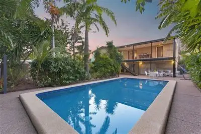 81 Dyer Street, Pallarenda QLD 4810