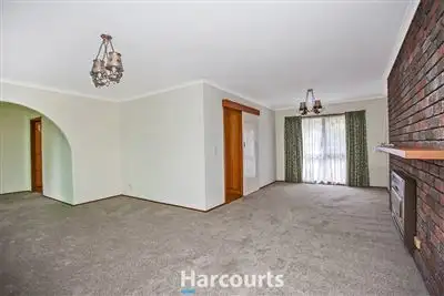 Second view of Homely house listing, 8 Rivette Court, Cranbourne VIC 3977