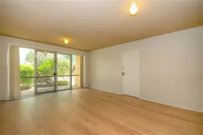 Sixth view of Homely unit listing, 3/2 Charles Avenue, Broadbeach QLD 4218