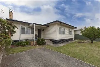 35 McGibbony Street, Ararat VIC 3377