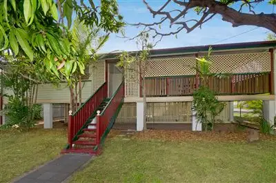 Main view of Homely house listing, 4 Echlin Street, West End QLD 4810