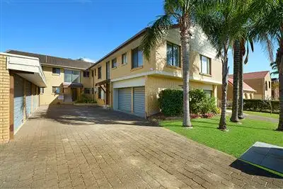 Sixth view of Homely unit listing, 45 Duet Drive, Mermaid Waters QLD 4218
