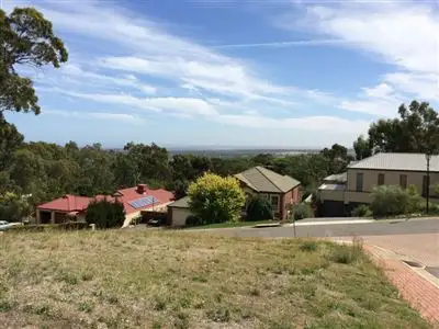 8 The Crest, Chandlers Hill SA 5159