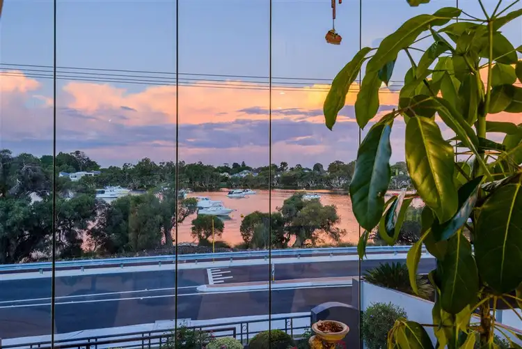 Sixth view of Homely house listing, 289 The Esplanade, Mount Pleasant WA 6153