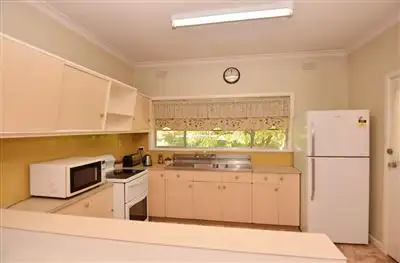 Fourth view of Homely house listing, 10 Warwillah Avenue, Wangaratta VIC 3677