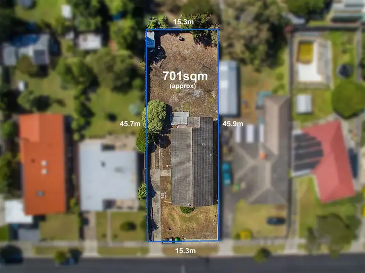 8 Henry Crescent, Seaford VIC 3198