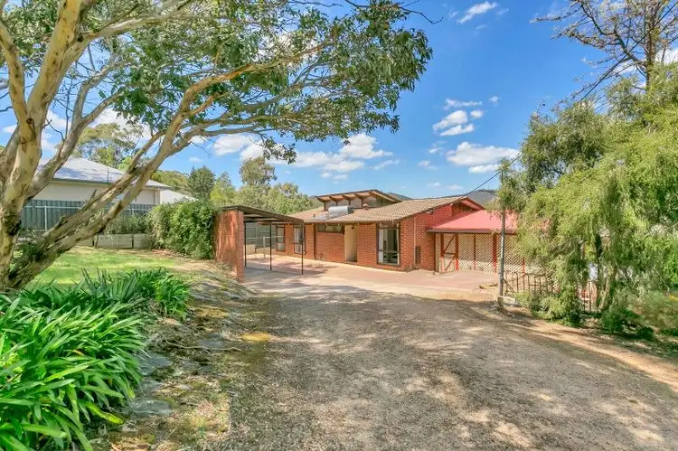 42 Yarrabee Road, Greenhill SA 5140