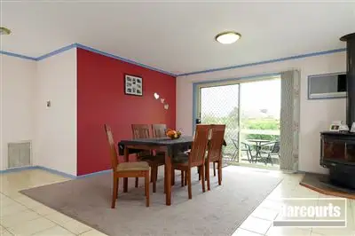 Fifth view of Homely house listing, 6 Enoch rise, Hallam VIC 3803
