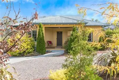 Main view of Homely house listing, 10 Bournville Crescent, Claremont TAS 7011