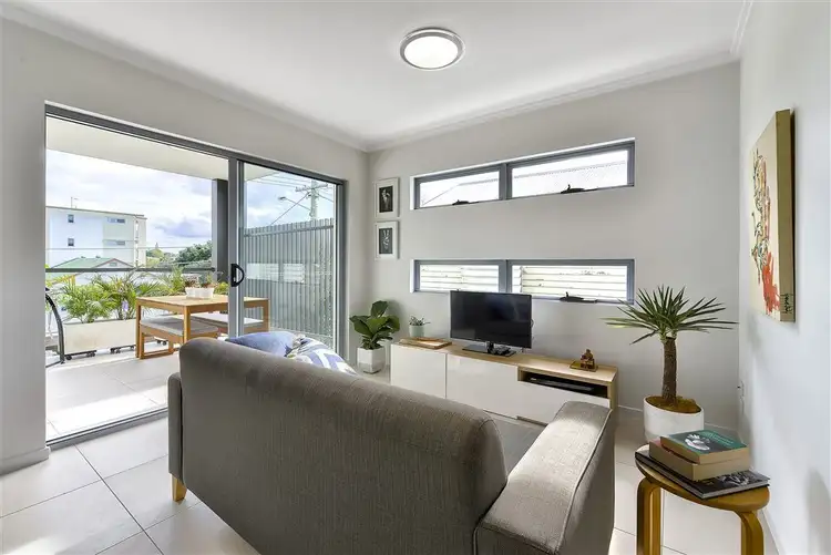 Fourth view of Homely unit listing, 2/146 Cavendish Road, Coorparoo QLD 4151