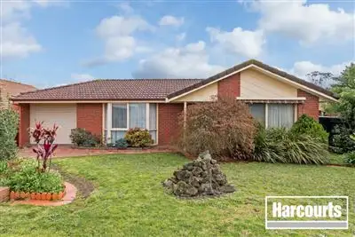 5 Balook Court, Cranbourne North VIC 3977