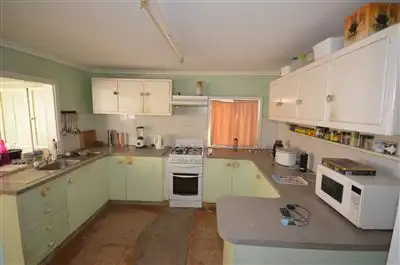 Third view of Homely house listing, 8 Adelaide Road, Pinnaroo SA 5304