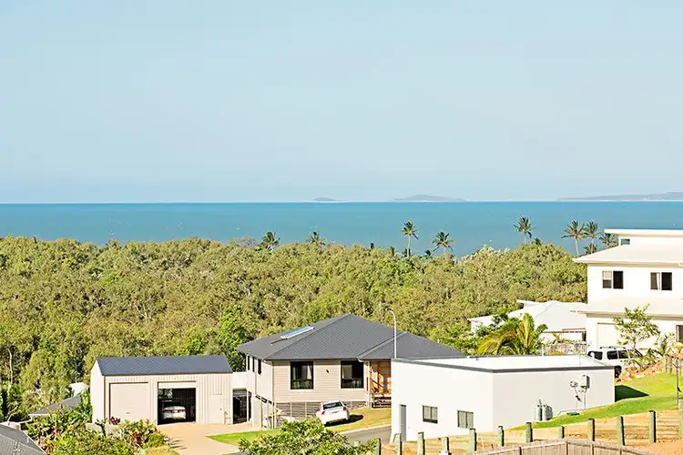 Fifth view of Homely house listing, 6 Ridge Avenue, Lammermoor QLD 4703