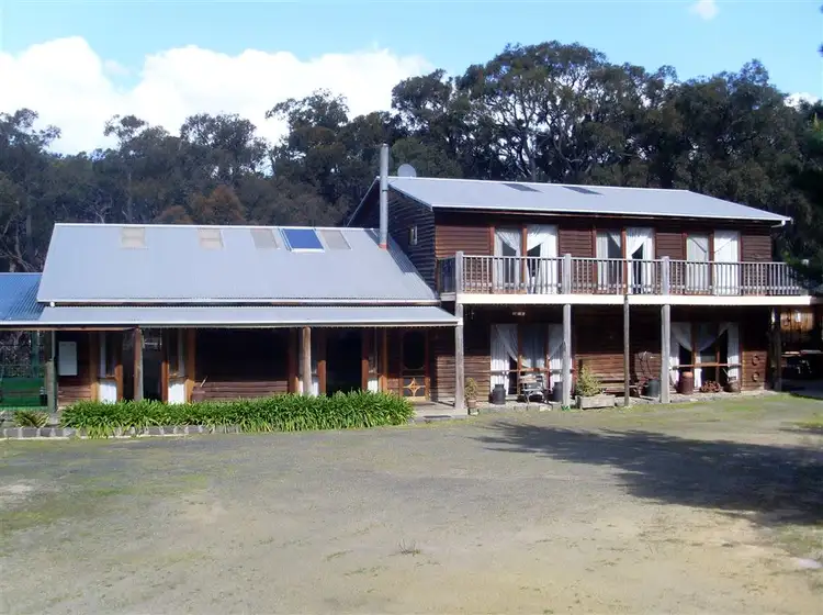 177 Whitelaws Track, Devon North VIC 3971