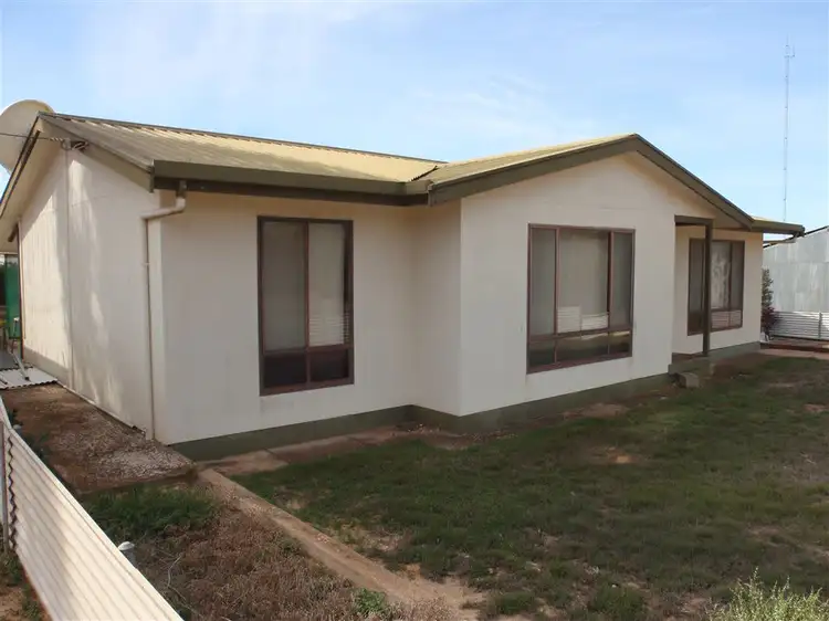 6 South Terrace, Warramboo SA 5650
