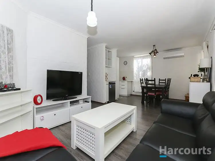 169 Labouchere Road