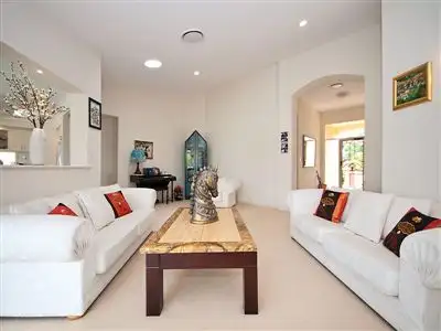 Seventh view of Homely house listing, 7 Winch Court, Mermaid Waters QLD
