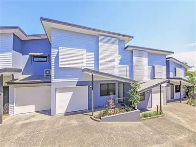 Main view of Homely unit listing, 6/12 Rogoona Street, Morningside QLD