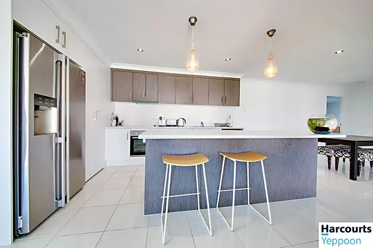 Third view of Homely house listing, 32 Waterview Drive, Lammermoor QLD 4703
