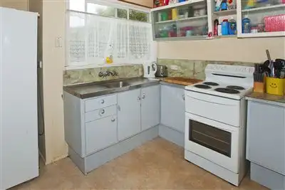 Sixth view of Homely house listing, 86 Sportsground Street, Redcliffe QLD