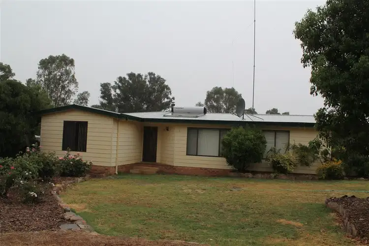 1 Michibin Street, Wandering WA 6308