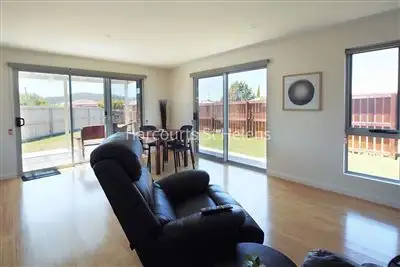 Sixth view of Homely unit listing, 1/5 Lindsay Parade, St Helens TAS 7216