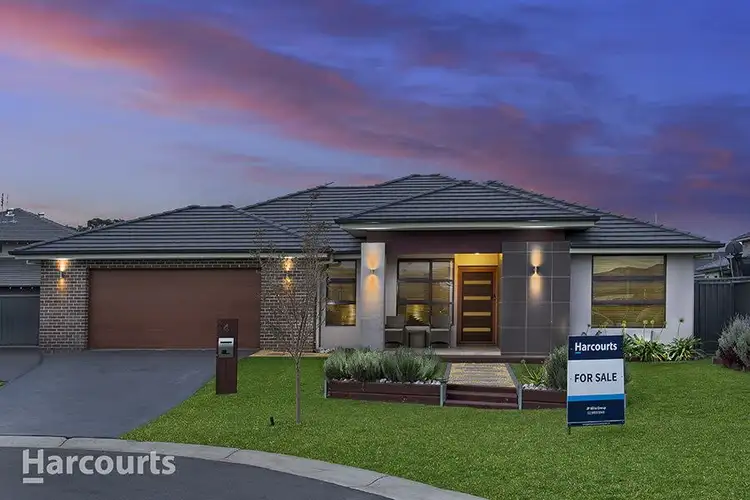 4 Benalla Cove, Harrington Park NSW 2567