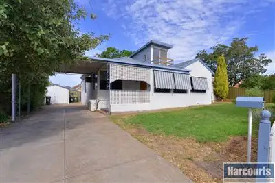 9 Gilbertson Road, Seacliff Park SA