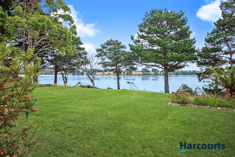 8 Tamar Avenue, George Town TAS 7253
