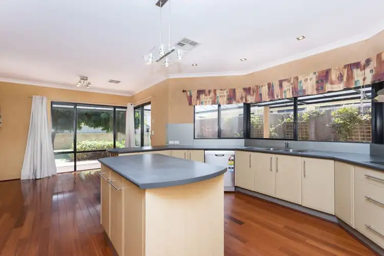 Sixth view of Homely house listing, 7 Stook Court, Spearwood WA 6163