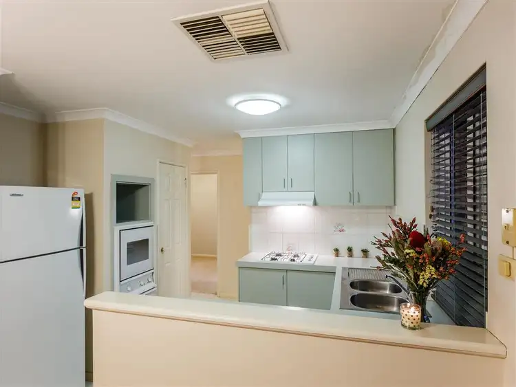 Fifth view of Homely house listing, 2/201 Glen Iris Drive, Jandakot WA 6164