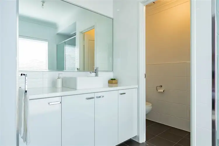 Fifth view of Homely house listing, 17 Highview Rise, Halls Head WA 6210