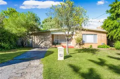 9 Houston Street, Rockingham WA 6168