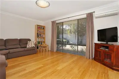2/64 Ivanhoe Street, Bassendean WA