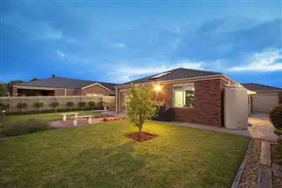 Fourth view of Homely house listing, 8 Brookland Greens Boulevard, Cranbourne VIC