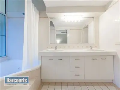 Seventh view of Homely townhouse listing, 2/36 Berry Street, Spring Hill QLD