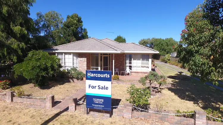147 Lake Street, Edenhope VIC 3318