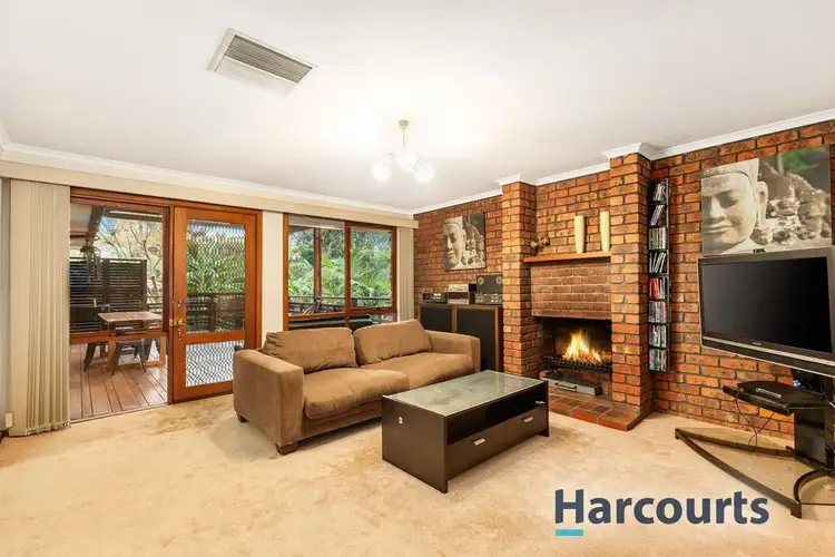 Second view of Homely house listing, 5 De Felice Place, Wantirna VIC 3152