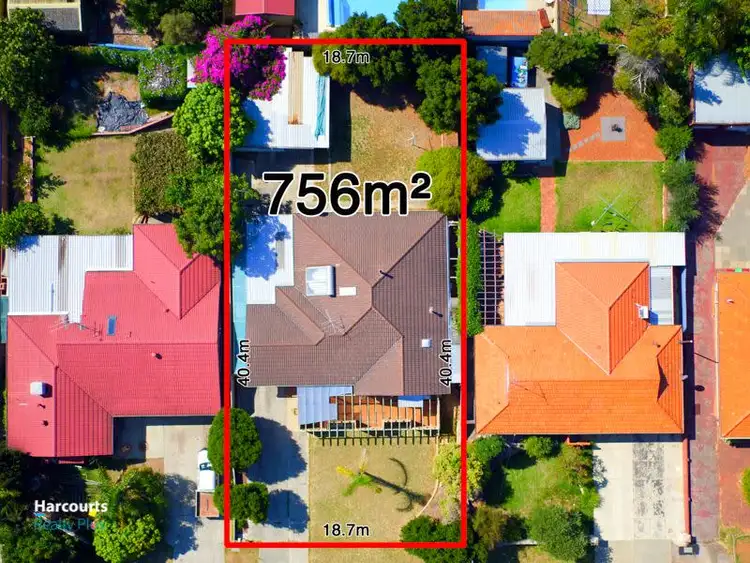 Main view of Homely house listing, 10 Oldridge Street, Hamilton Hill WA 6163