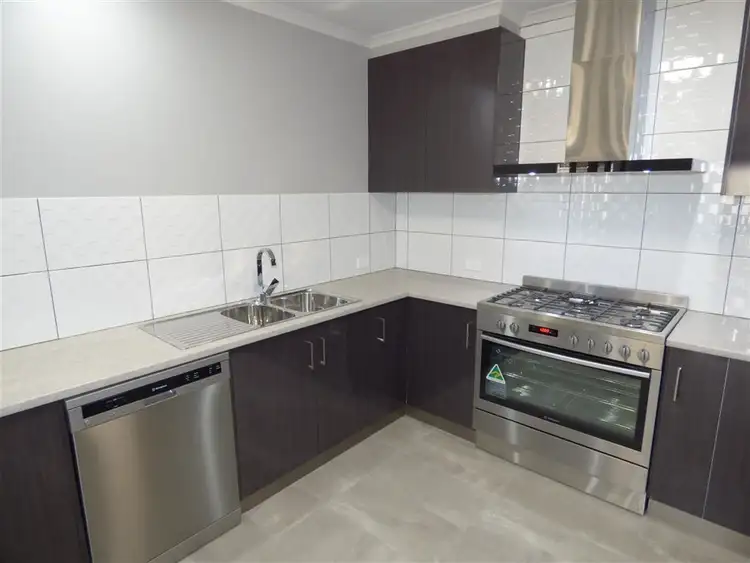 Sixth view of Homely house listing, 5 Hughes Street, Horsham VIC 3400