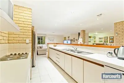 Sixth view of Homely house listing, 5 Levey Rise, Winthrop WA