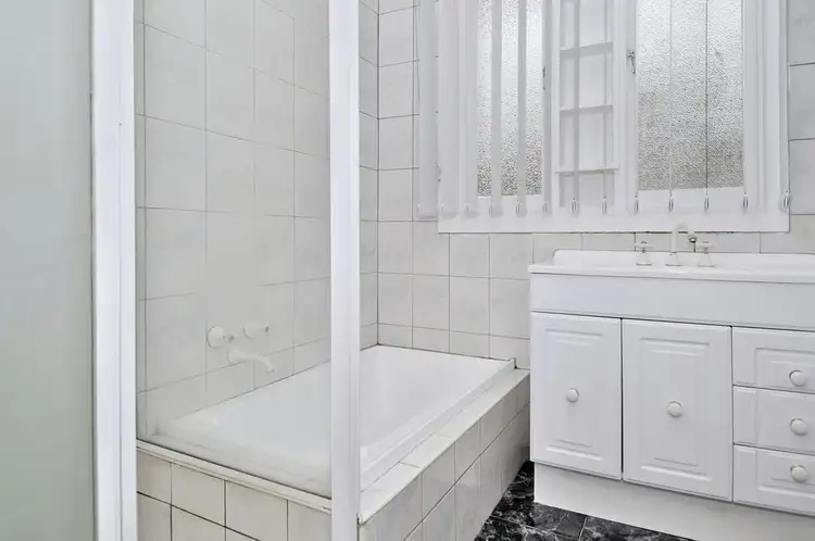 Fifth view of Homely house listing, 10 Chowne Street, Lalor VIC 3075