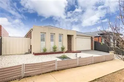 18 Springleaf Road, Tarneit VIC 3029