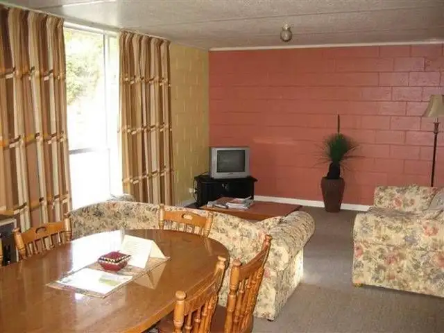 Second view of Homely unit listing, 1 Batchelor Street, Queenstown TAS 7467